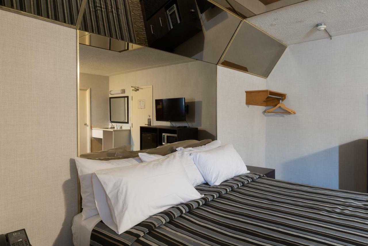 Deluxe Inn Toronto Kültér fotó